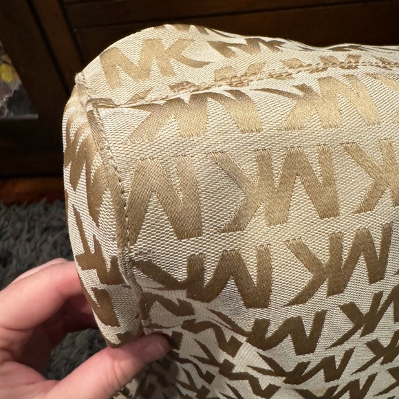 Michael Kors Beige Tall Canvas Signature Tote - Picture 9 of 12